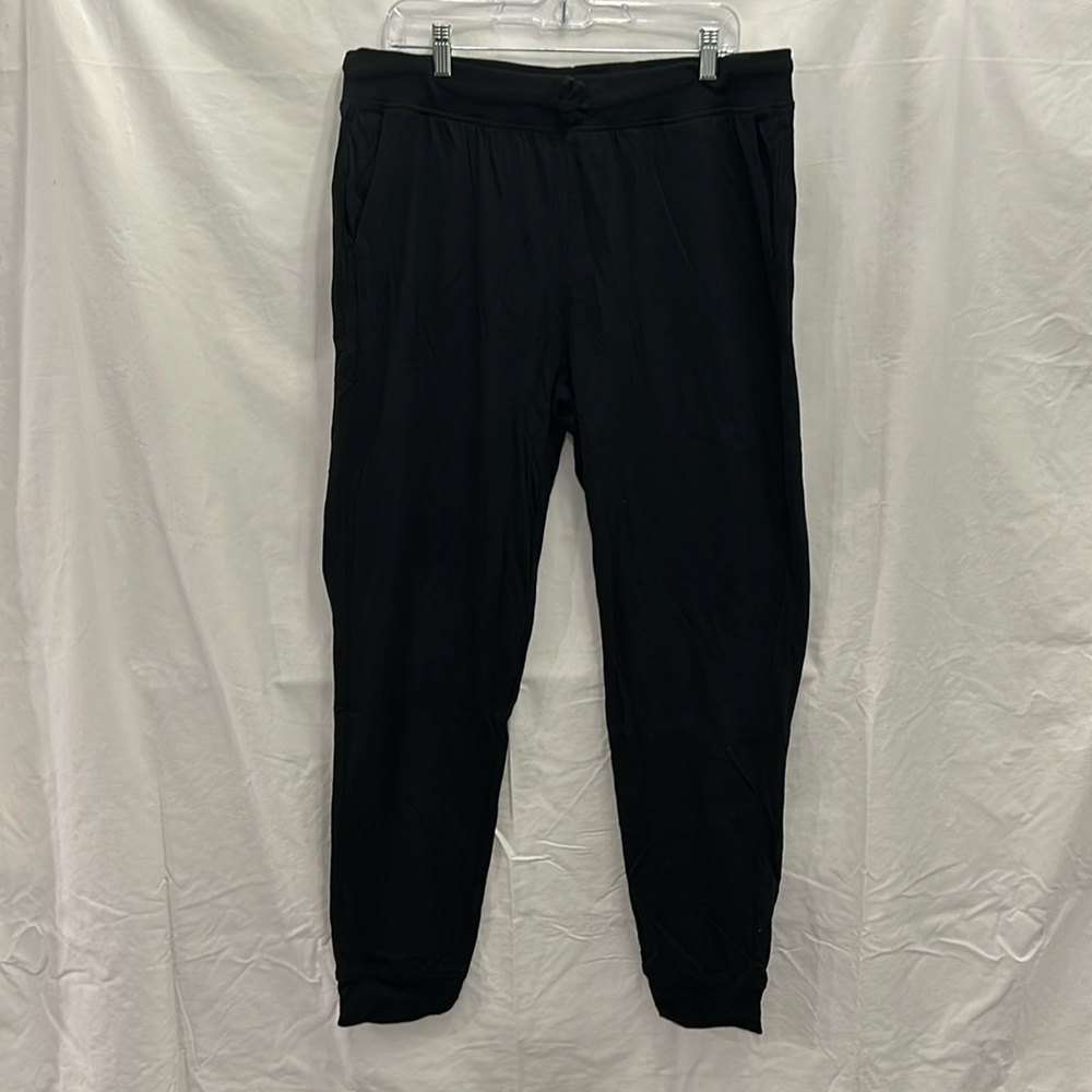 Old Navy men’s sweatpants